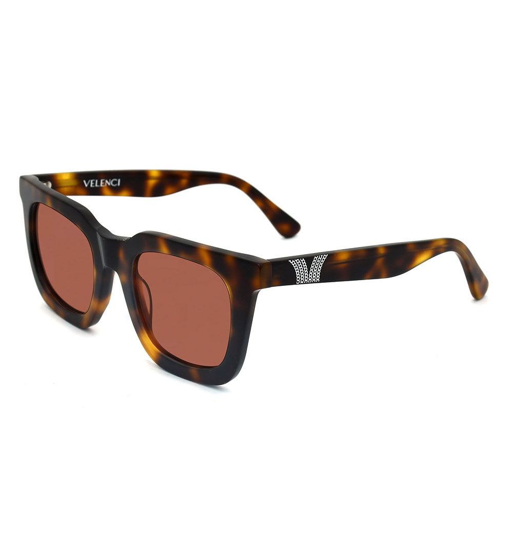#color_Chestnut Tortoiseshell